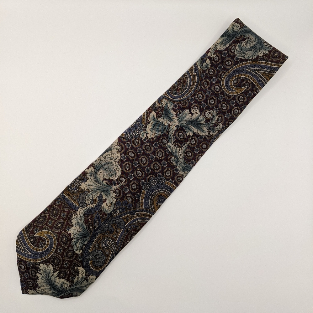 Bill Blas's - Red with Blue & Yellow Paisley Pattern Men's Neck Tie